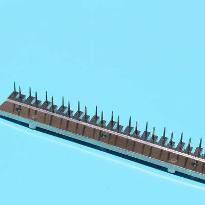 comprare La macchina di Monforts Stenter Pin Bar Needle Plate Finishing parte la lunghezza 25pins di 115mm online manufacture