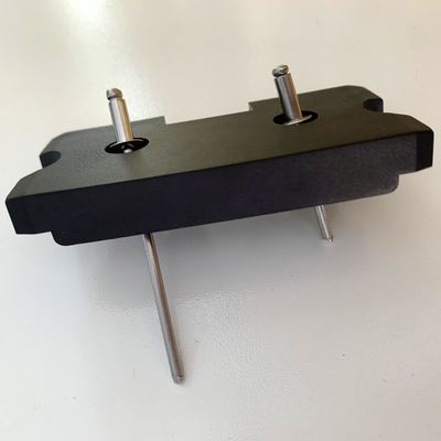 comprare Bruckner Rifinitura Ricambi Stenter Parti della macchina Pad scorrevoli Nero Colore Carbonio Peek Materiale Stoccaggio pronto Portare Revit fabbricazione online