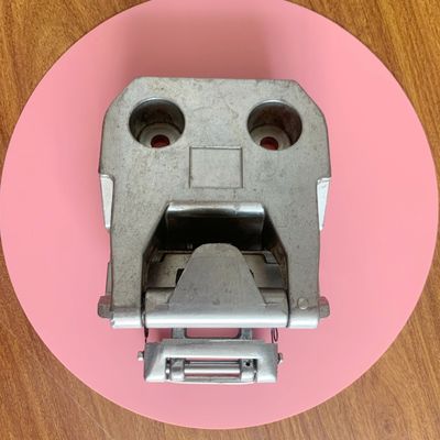 comprare Parti per macchina stenter Bruckner, ricambi per finissaggio, clip, porta aghi, doppio utilizzo fabbricazione online