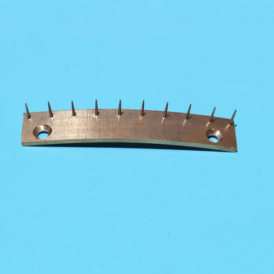 La macchina tessile su misura parte la progettazione speciale dell'ago spesso del piatto di Pin Plate With Radian Copper